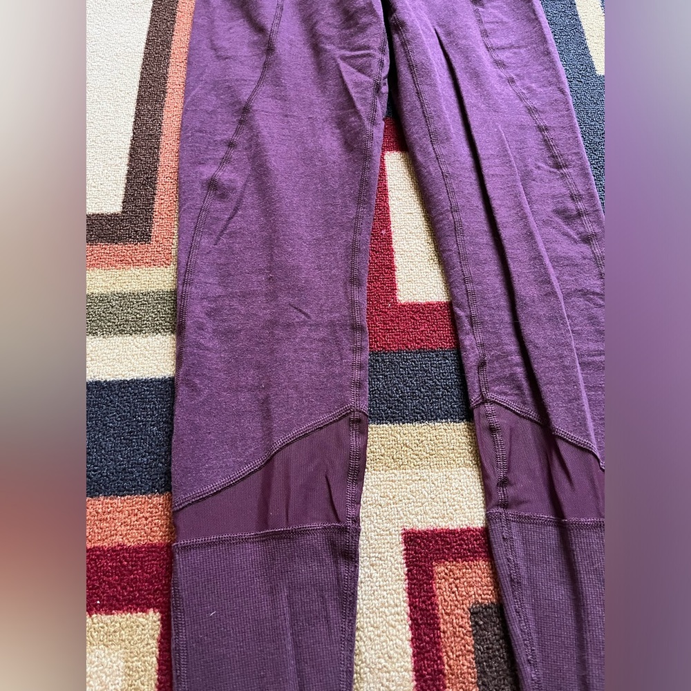 Lululemon Devi Stirrup Leggings View 2